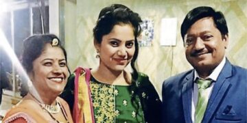 After Father's Death, Daughter Got Mother Married Again To Help Find Love-v4