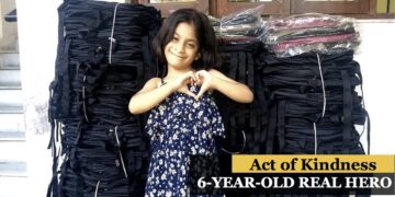 6-year-old-Tunisha Khushroo Poacha donate bags needy kids