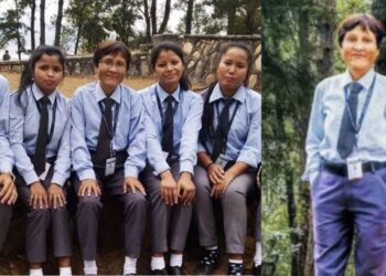50-year-old-single-mom-grandmother-clears-class-12