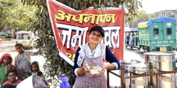 Sarita-Kashyap-Chawal-Rajma-Delhi-Needy-Kids