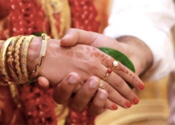 Open-letter-husbands-who-ask-wives-ignore-abuse
