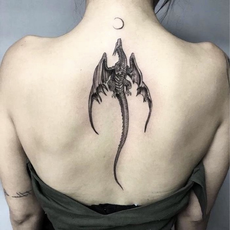 Women-Tattoo-Design-Ideas-Dragon-03