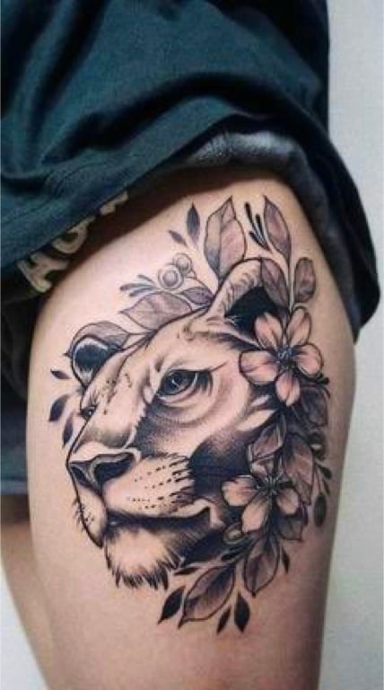 Women-Tattoo-Design-Ideas-Lion-01