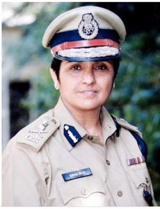 Kiran-Bedi-First-Indian-Woman-IPS