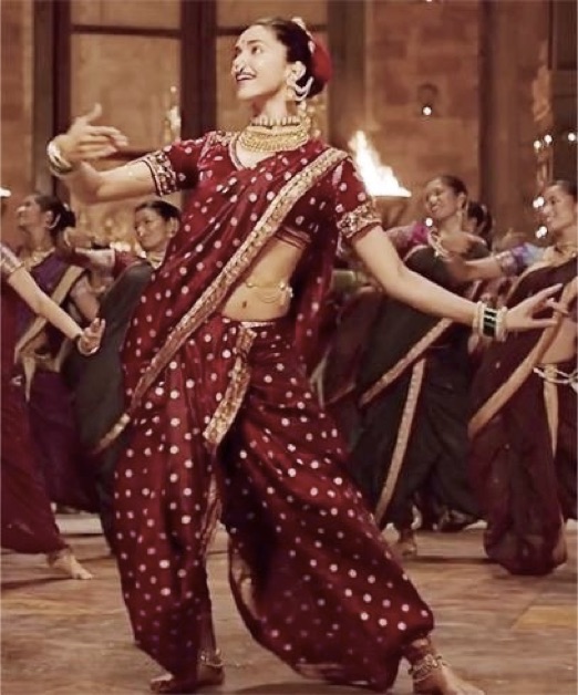 Type-Of-Indian-Saree-Nauvari-Kasta Sari