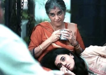 letter-mother-daughter-standing-for-herself