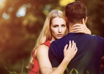 Signs-he-doesn't-want-relationship-with-you