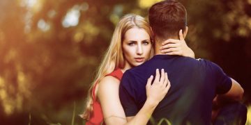 Signs-he-doesn't-want-relationship-with-you