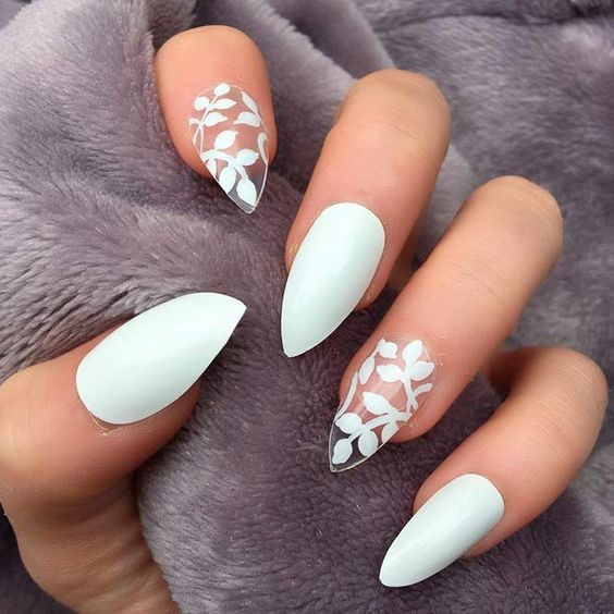 Fingernail patterns for Christmas