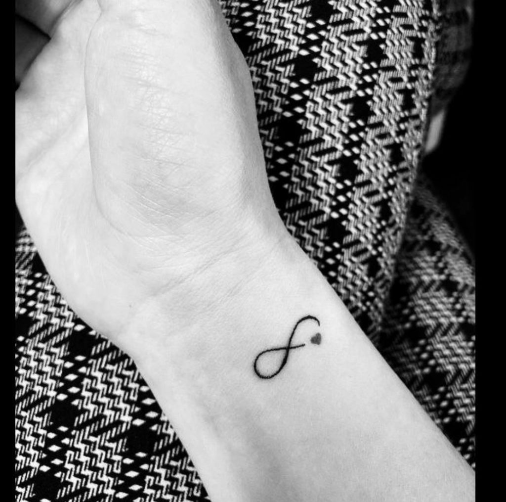 40 Popular Infinity Tattoos Designs For Men Women 2023 Screenshot 20230725 223045 1024x1015