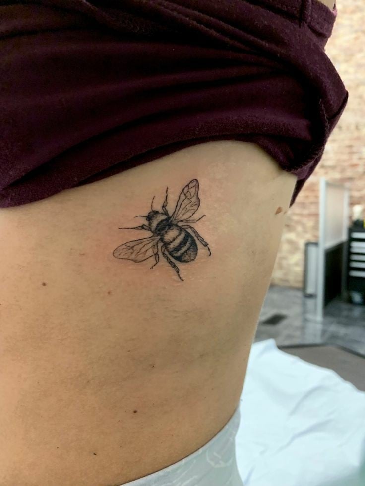Ribs bee tattoo-39