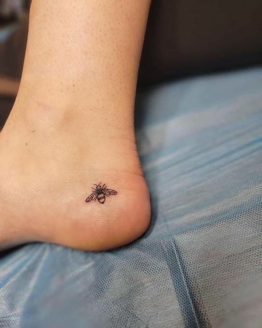 Heel bee tattoo-15