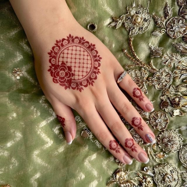 ideal mehndi design-16