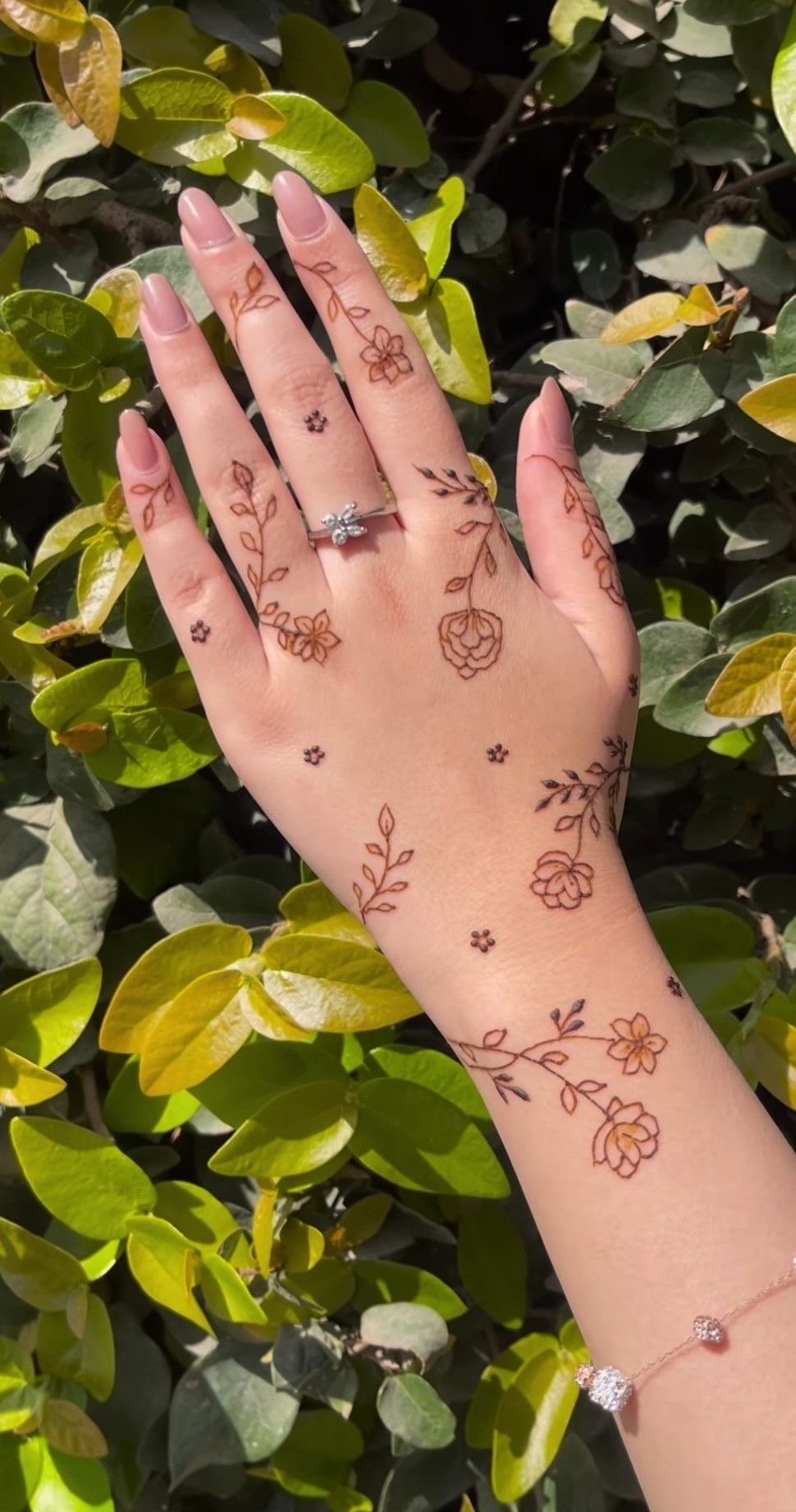 basic mehndi design-24