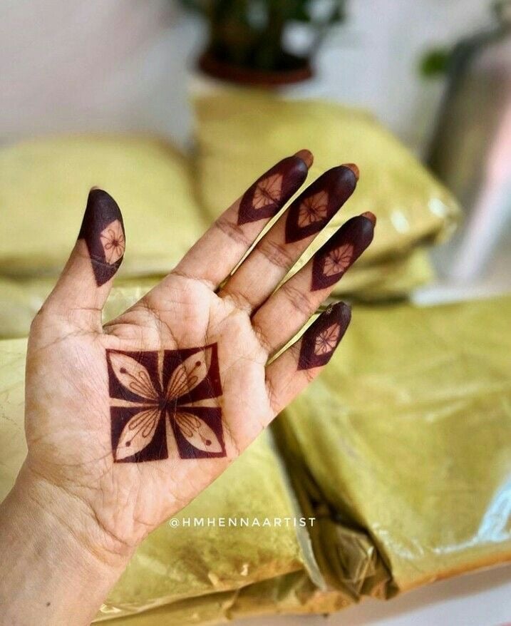 lovely mehndi design-29