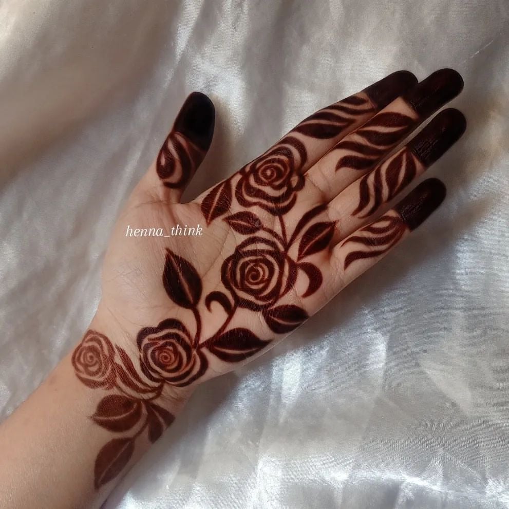 easy rosé mehndi design-44