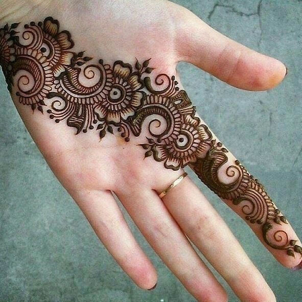 Easy Simple Mehendi Designs