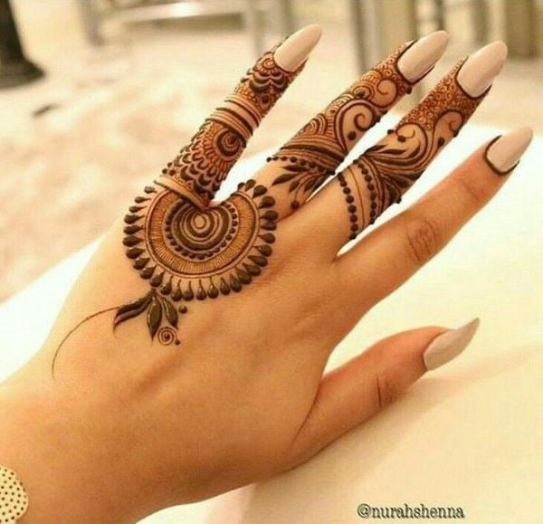easy bach hand mehndi design-54