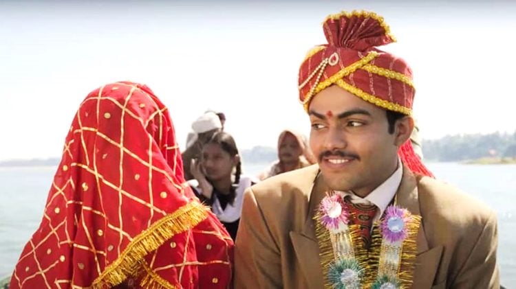 Laapaata Ladies Movie Review - 03